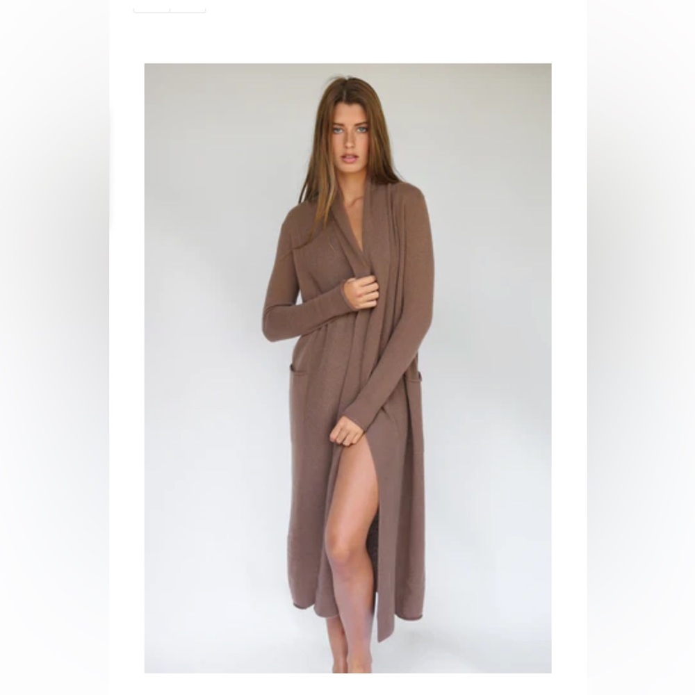 Oats Cashmere 100% Chasmere Cardiagan color: espresso brown limited edition